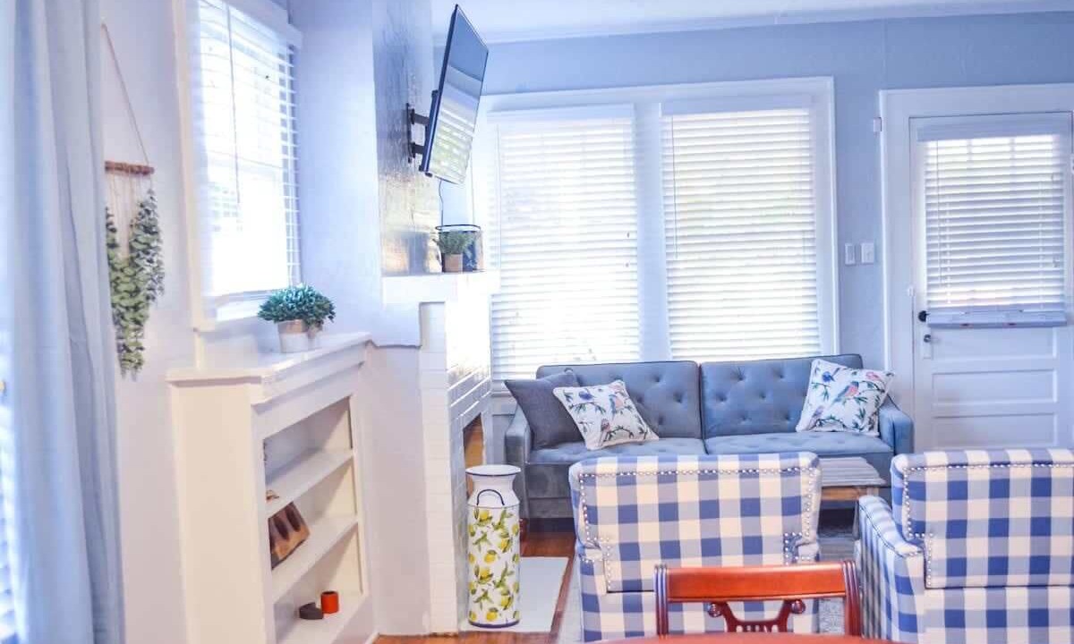 Photo of Livingroom in Mobile