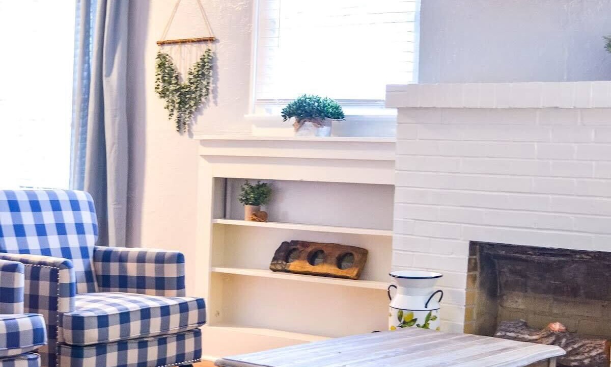 Photo of Livingroom in Mobile