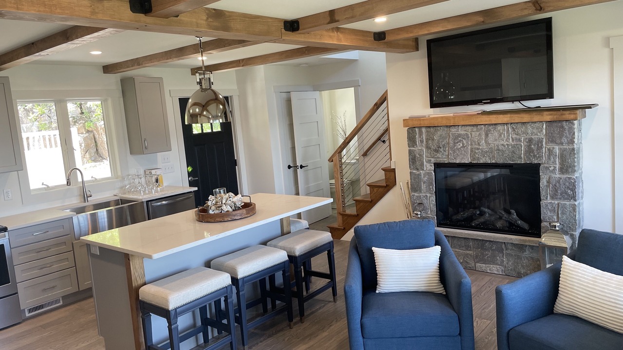 Photo of Others in Diamond Point