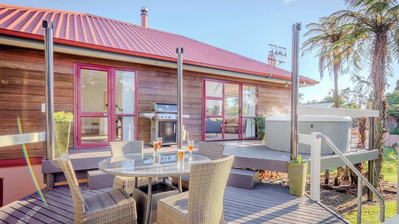 Photo of Outdoor in Lynmore