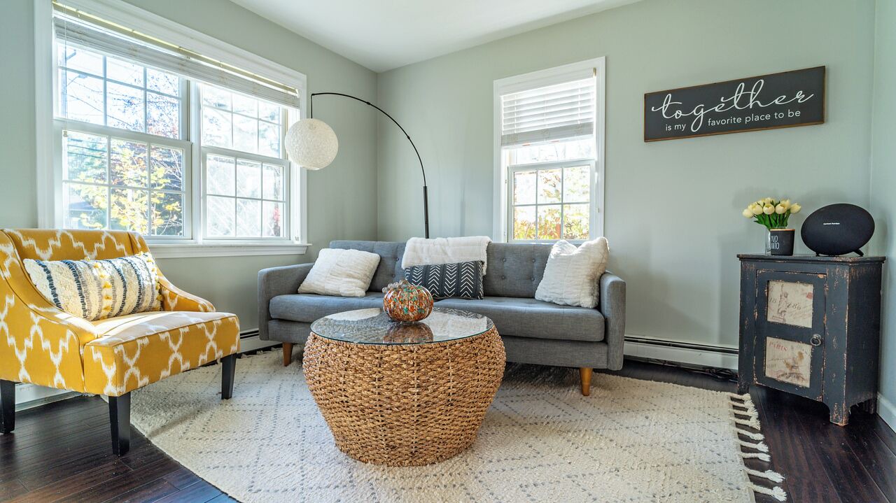 Photo of Livingroom in Lenox