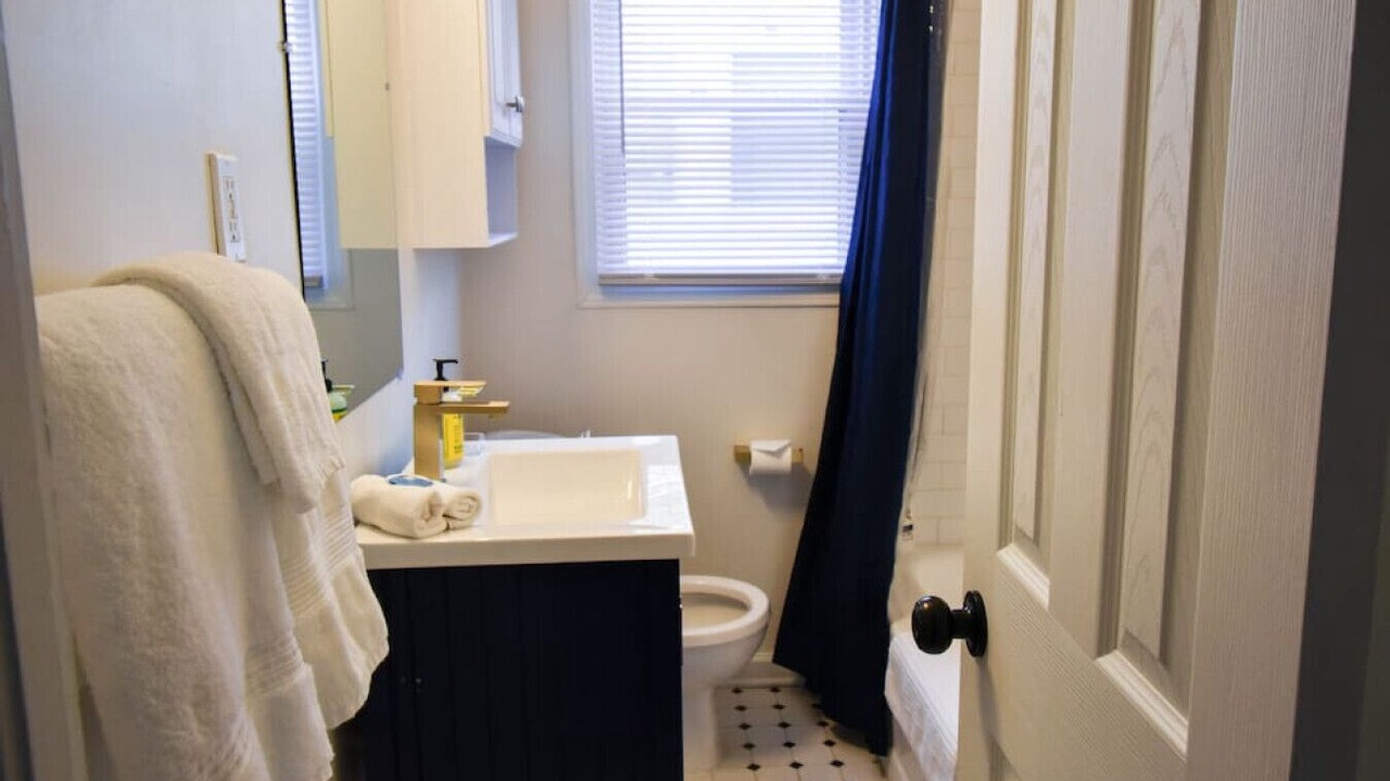 Photo of Bathroom in West Plaza