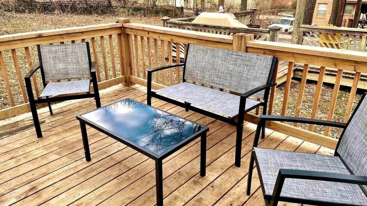 Photo of Patio Balcony in West Plaza