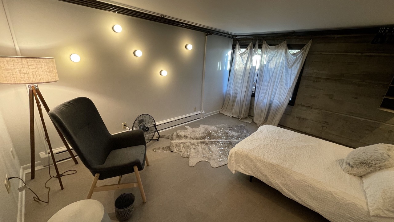 Photo of Bedroom in Downtown Anchorage