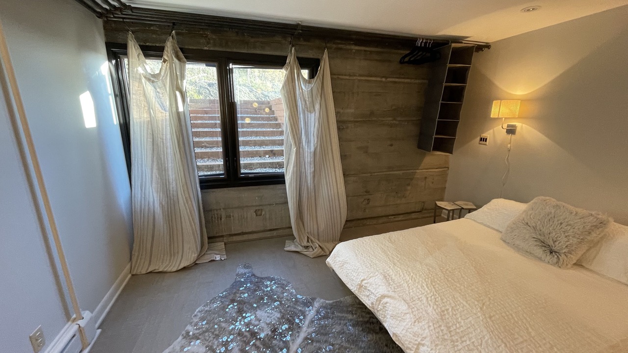 Photo of Bedroom in Downtown Anchorage