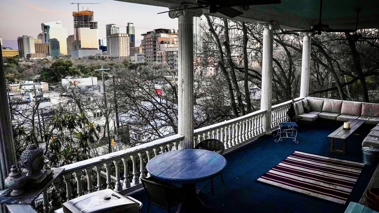 Photo of Outdoor in Clarksville