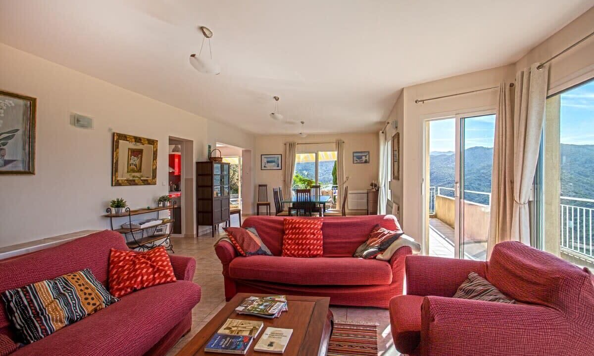 Photo of Livingroom in Saint-Florent