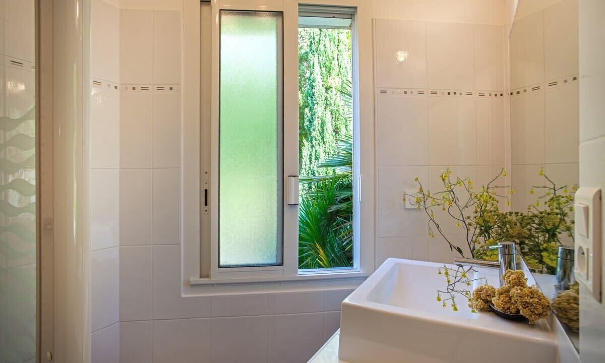 Photo of Bathroom in Saint-Florent