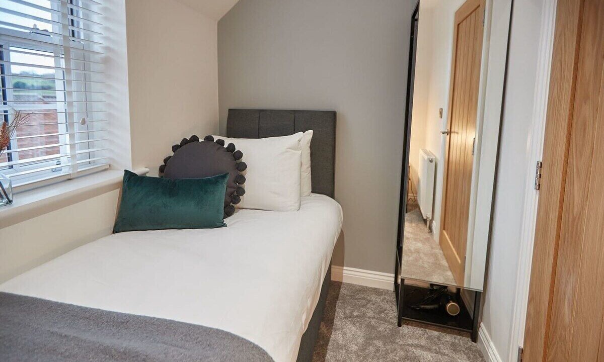 Photo of Others in Briggswath