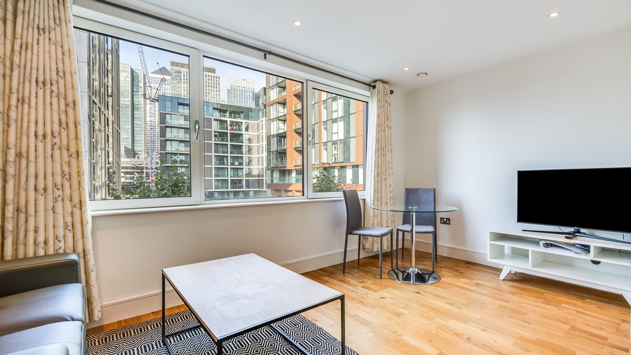Photo of Livingroom in Canary Wharf