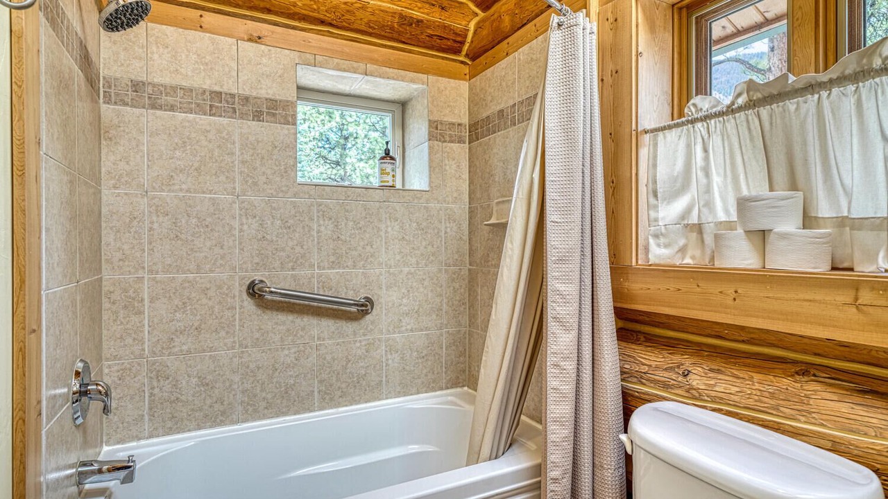 Photo of Bathroom in Nathrop