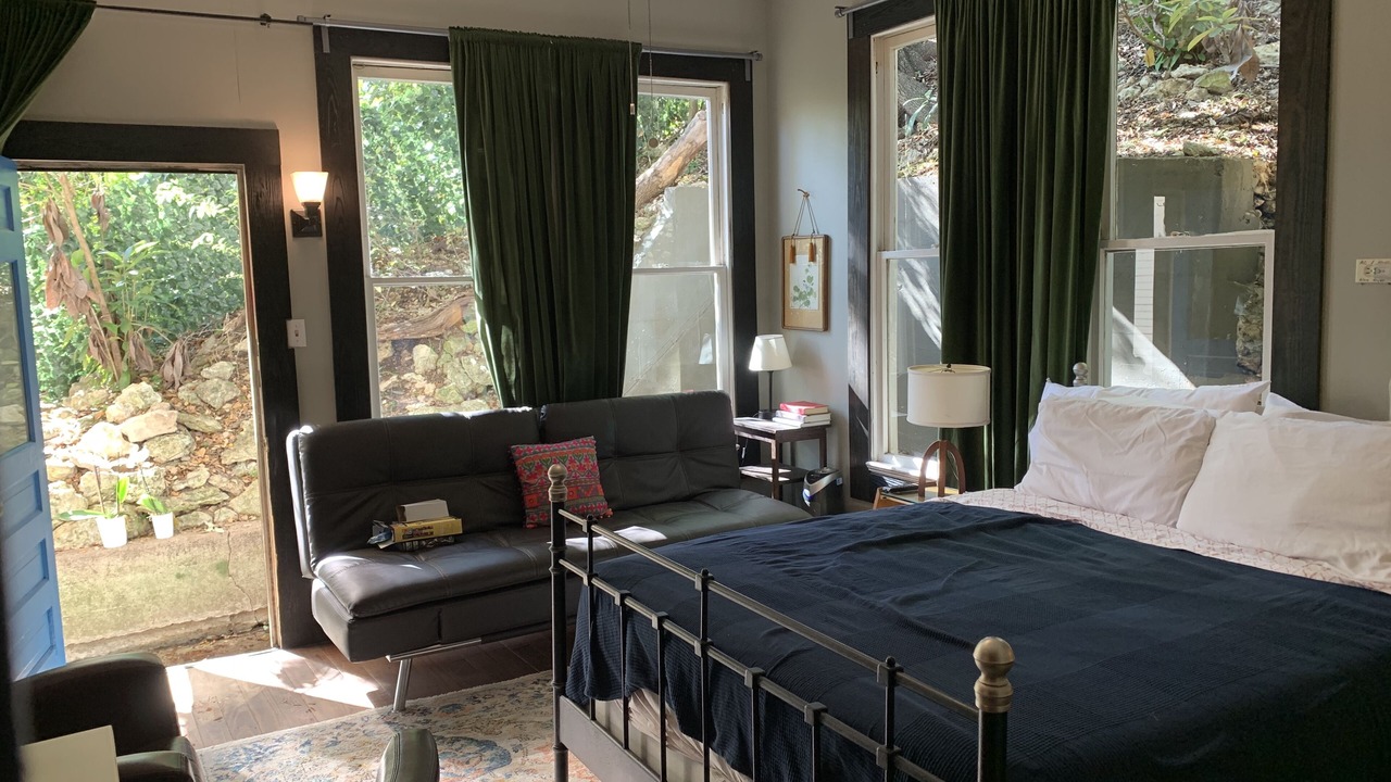 Photo of Bedroom in Clarksville