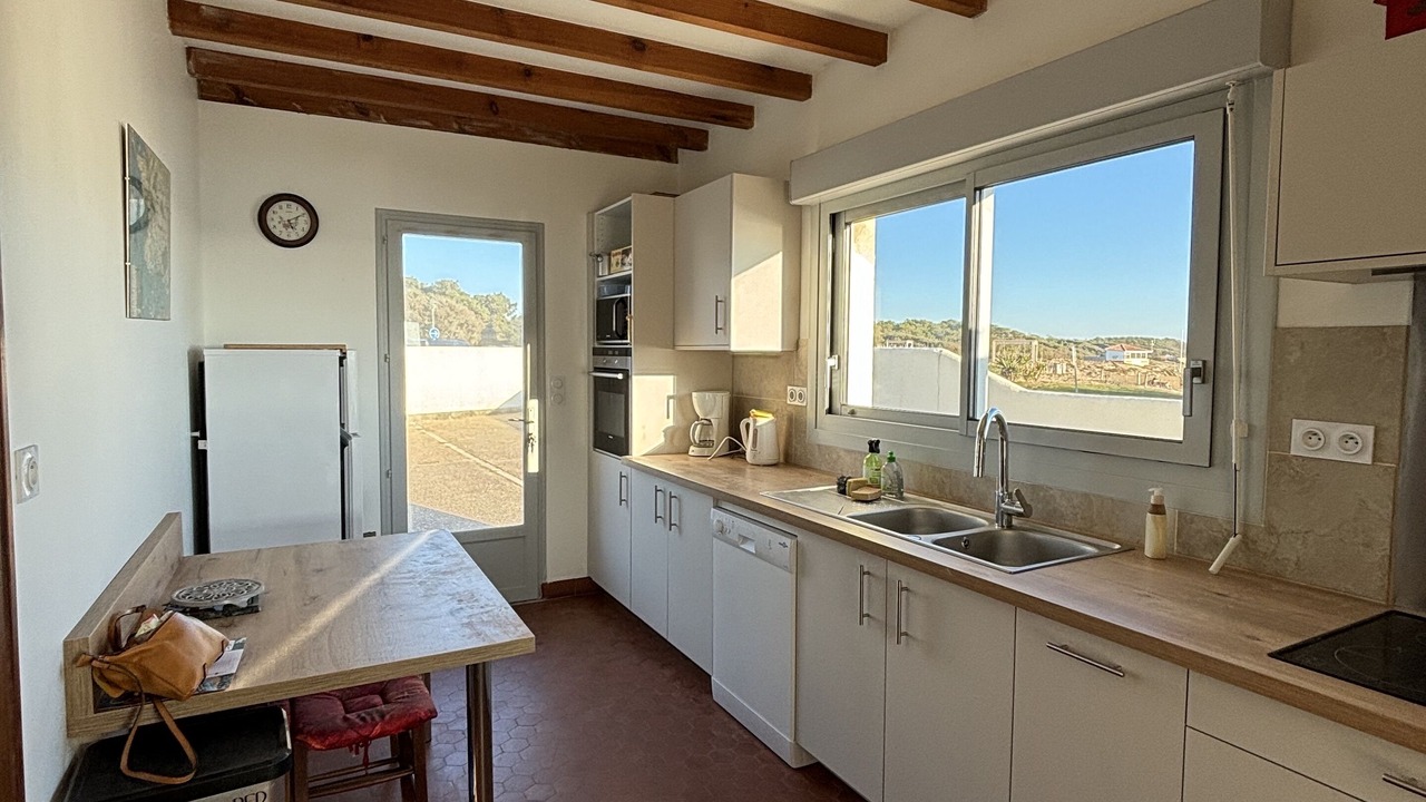 Photo of Kitchen in Longeville-sur-Mer