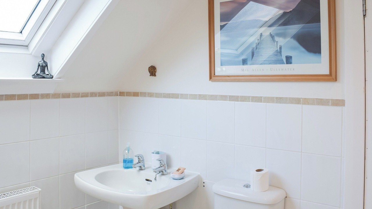 Photo of Bathroom in Dunure