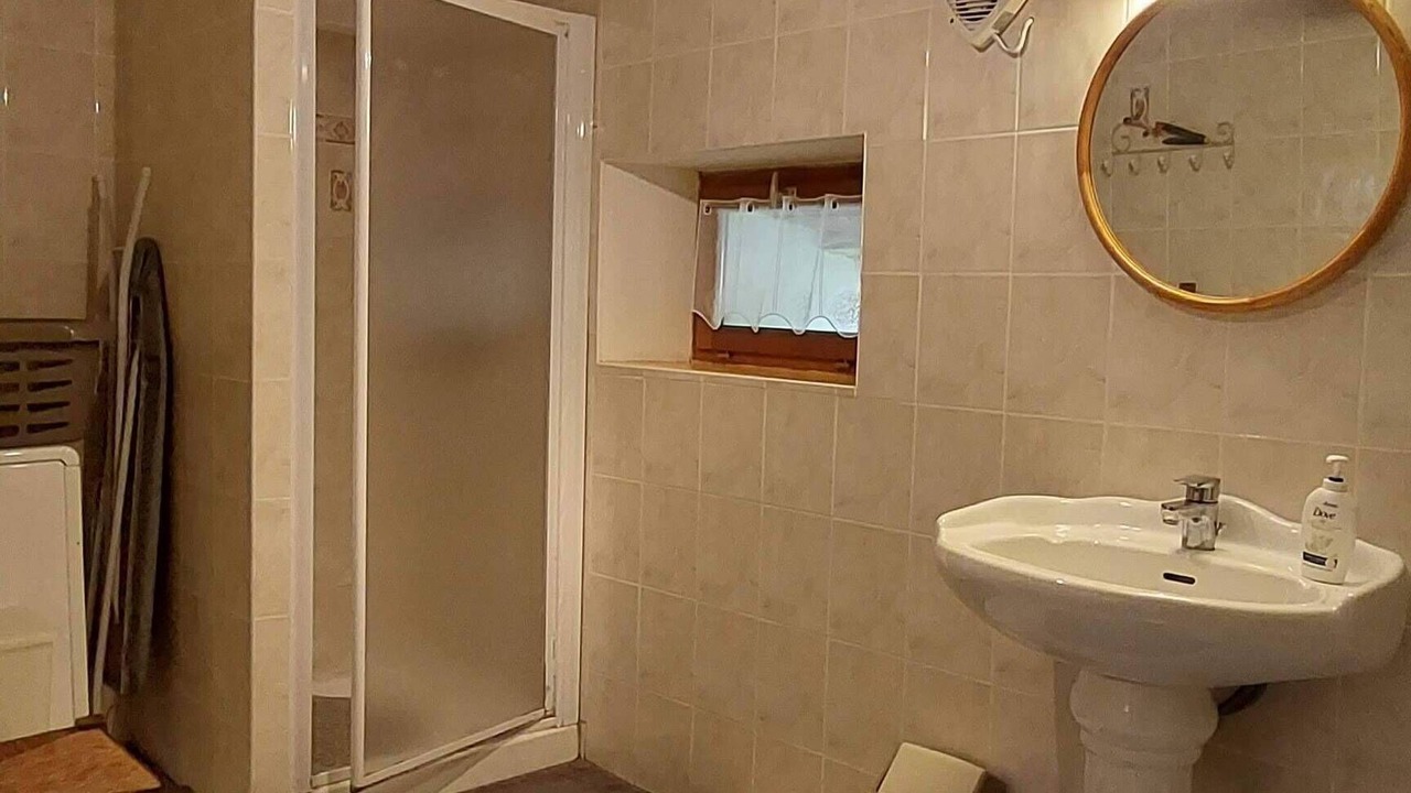 Photo of Bathroom in Le Louroux-Beconnais