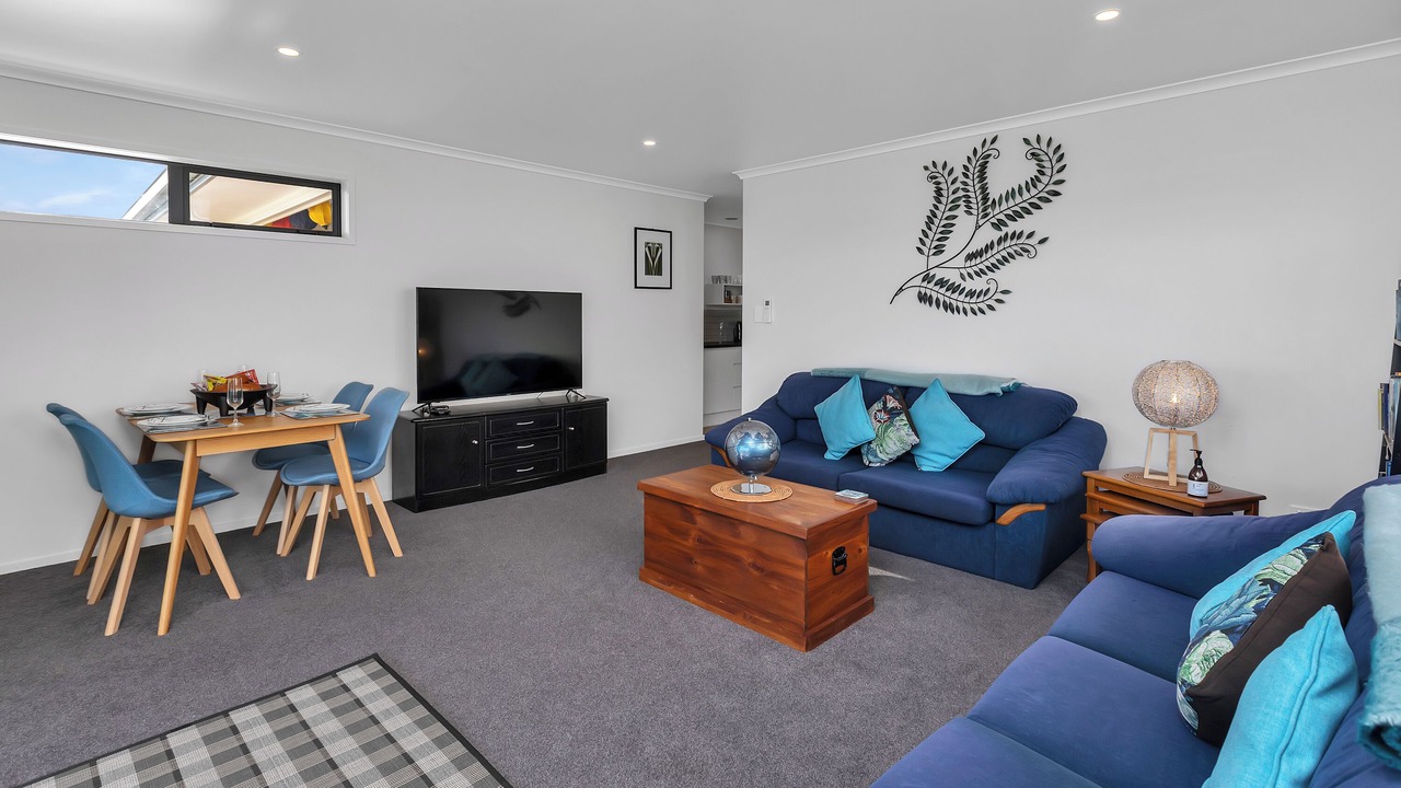 Photo of Livingroom in One Tree Point