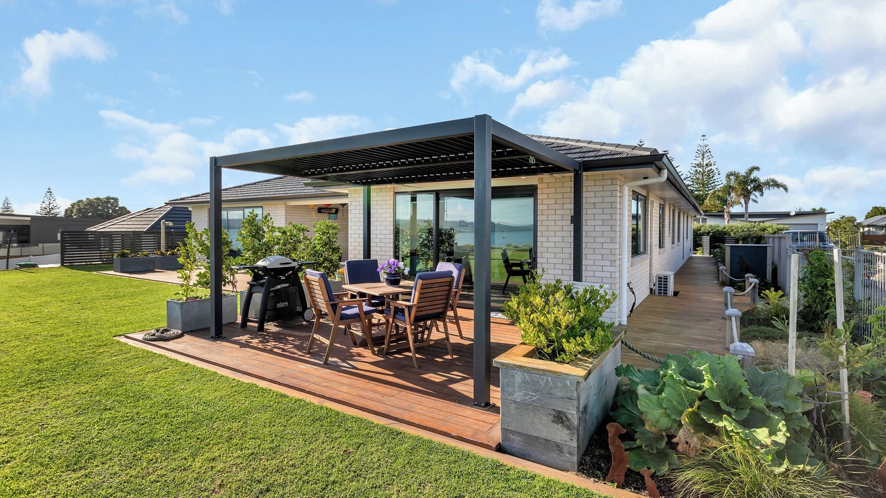 Photo of Outdoor in One Tree Point