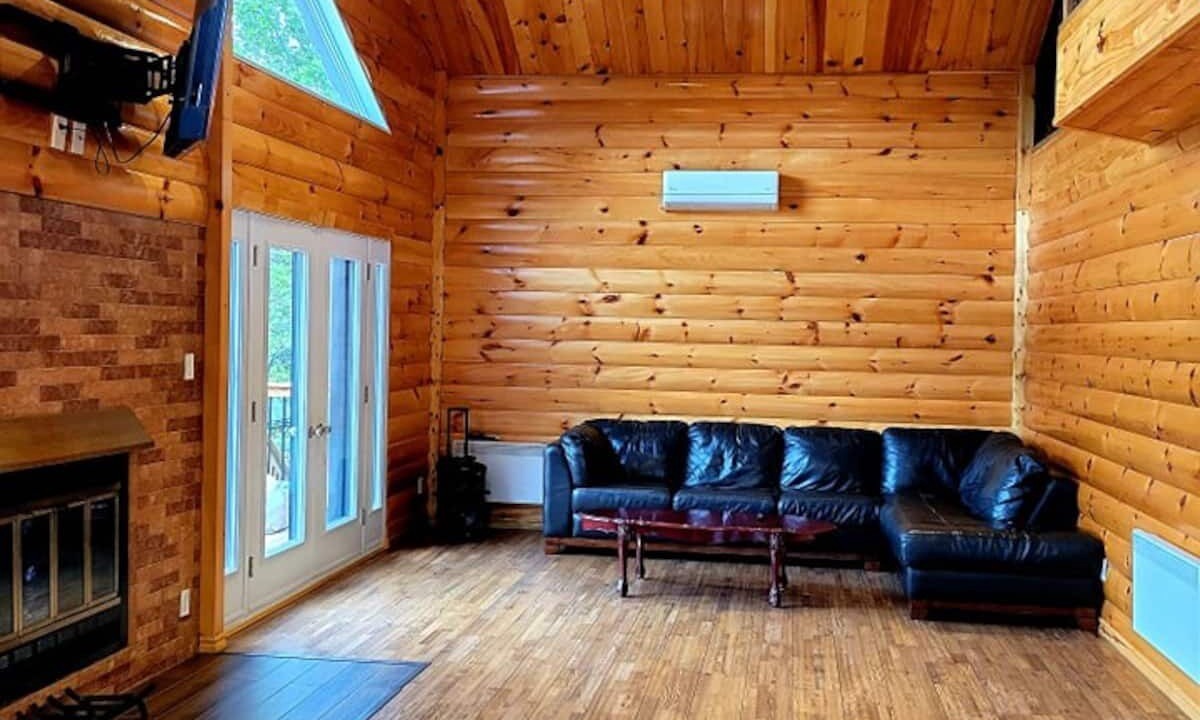 Photo of Livingroom in Boileau