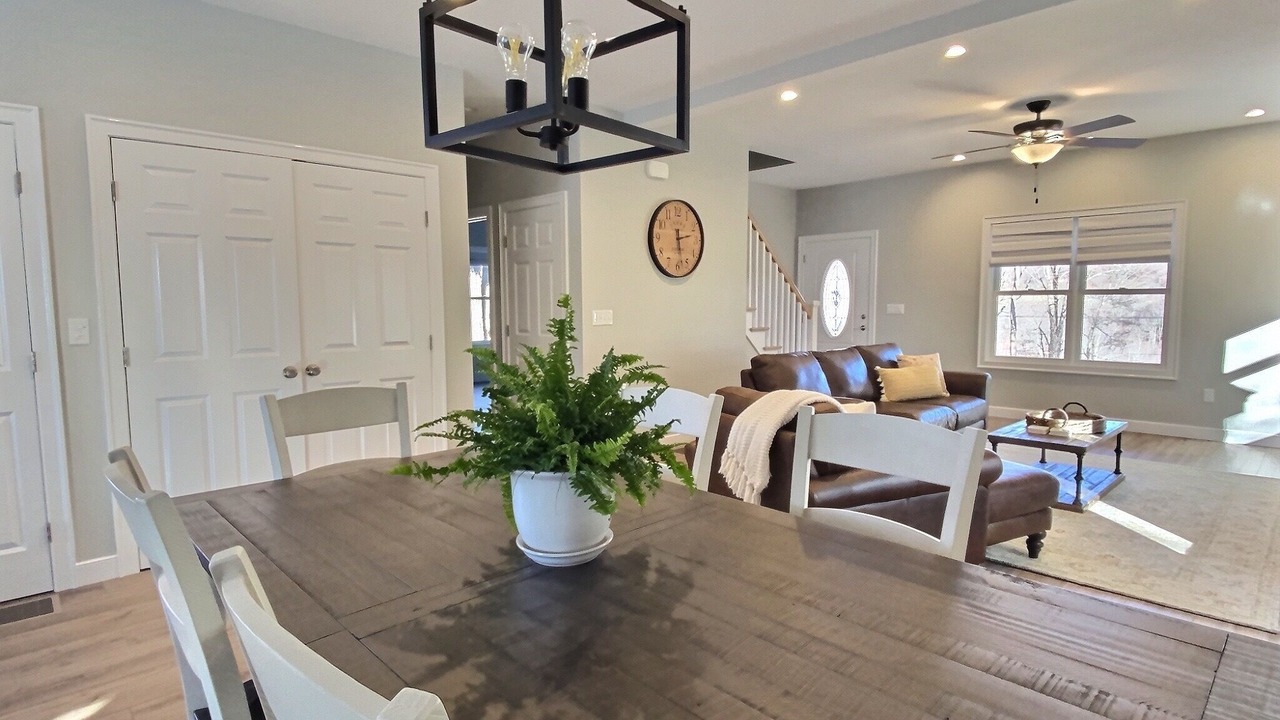 Photo of Others in Bantam