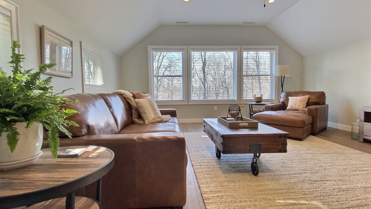 Photo of Livingroom in Bantam