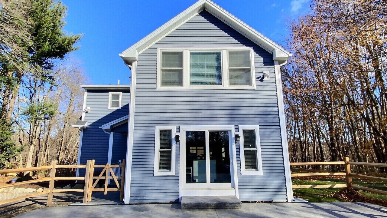 Photo of Outdoor in Bantam