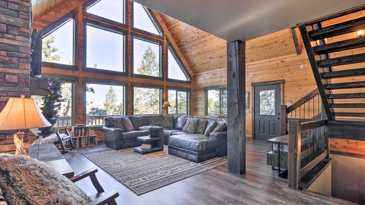 Photo of Bedroom in Mammoth Creek