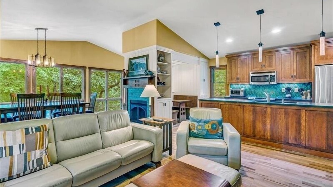 Photo of Bedroom in Huddleston
