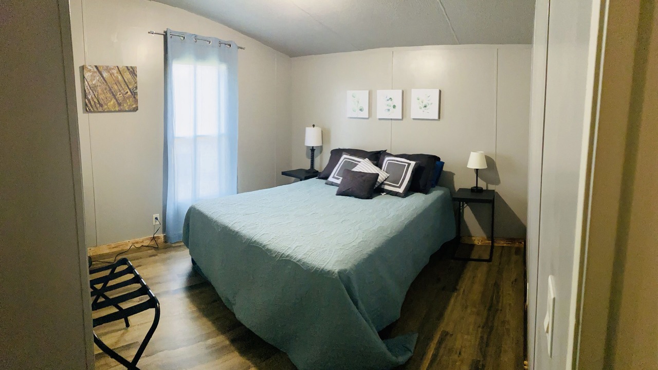 Photo of Bedroom in Natural Dam