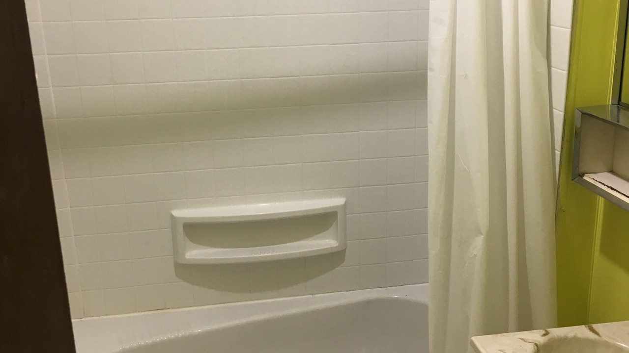 Photo of Bathroom in Frontier