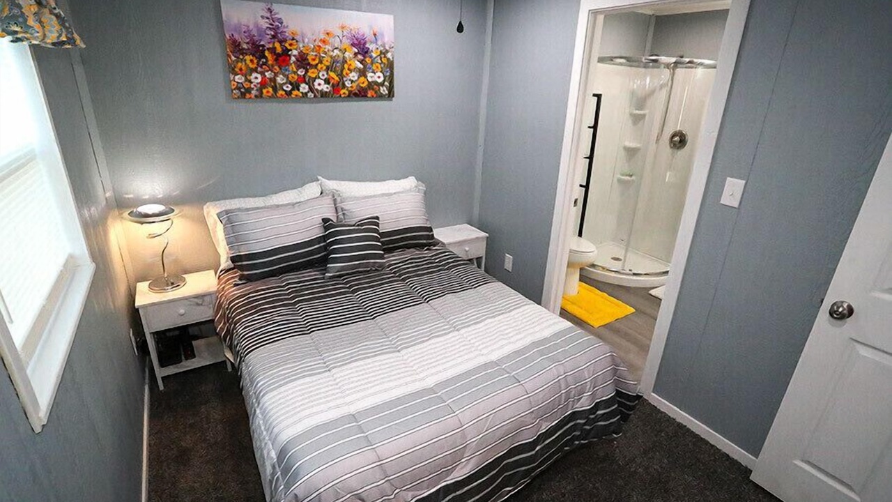 Photo of Bedroom in Commerce