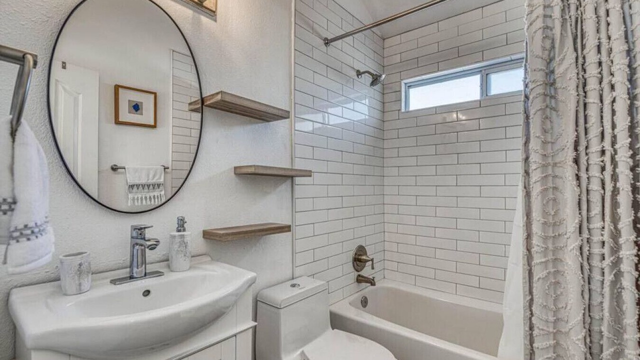Photo of Bathroom in Bear Ridge