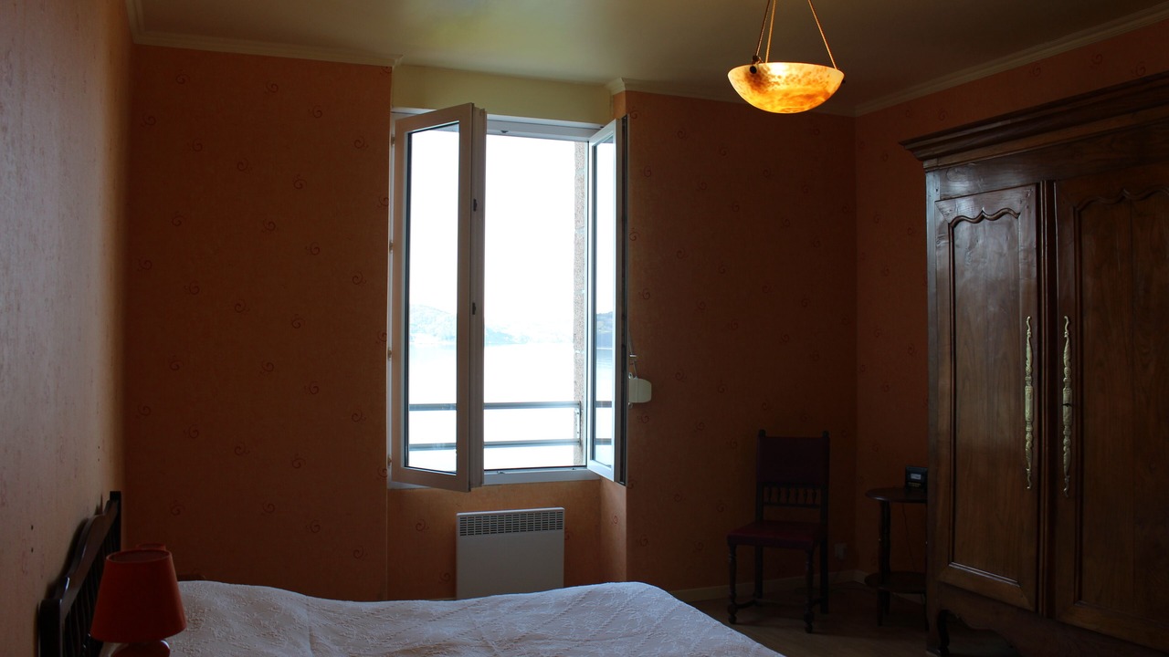 Photo of Bedroom in Saint-Michel-en-Greve
