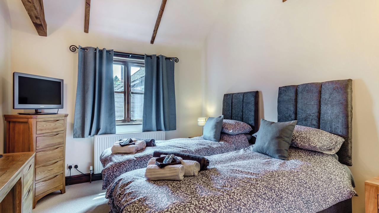 Photo of Others in Foxley