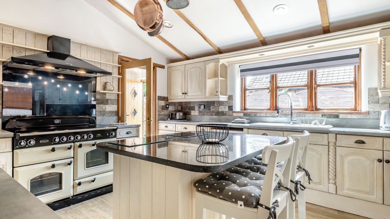 Photo of Others in Foxley