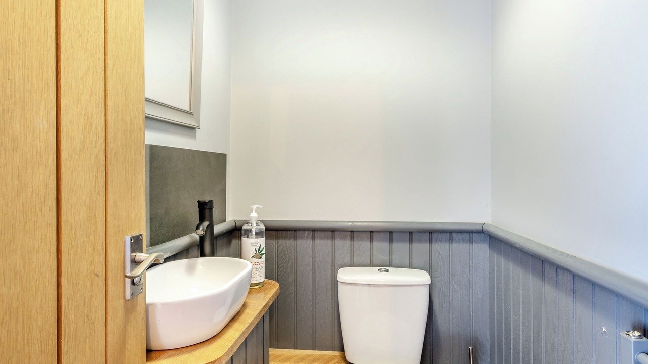 Photo of Others in Foxley