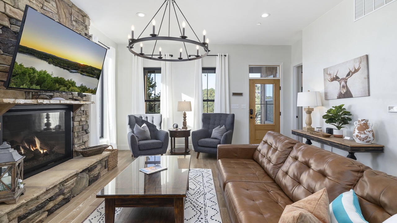 Photo of Livingroom in Table Rock