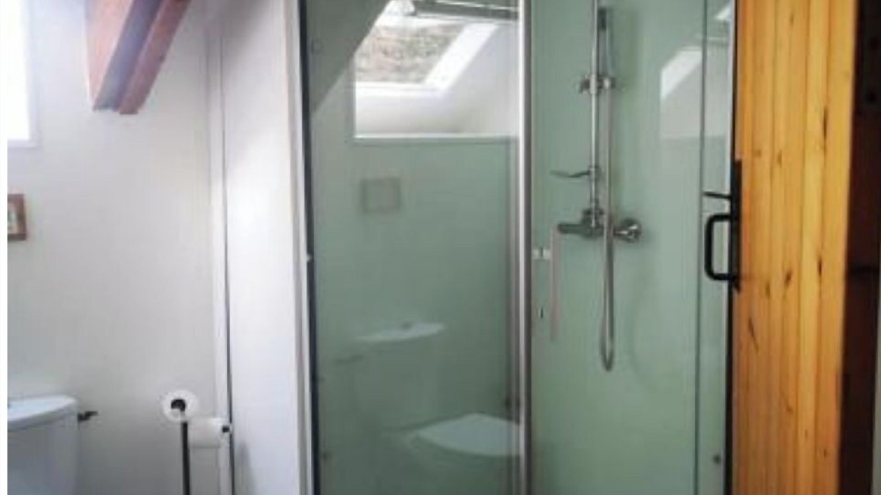 Photo of Bathroom in Roz-sur-Couesnon