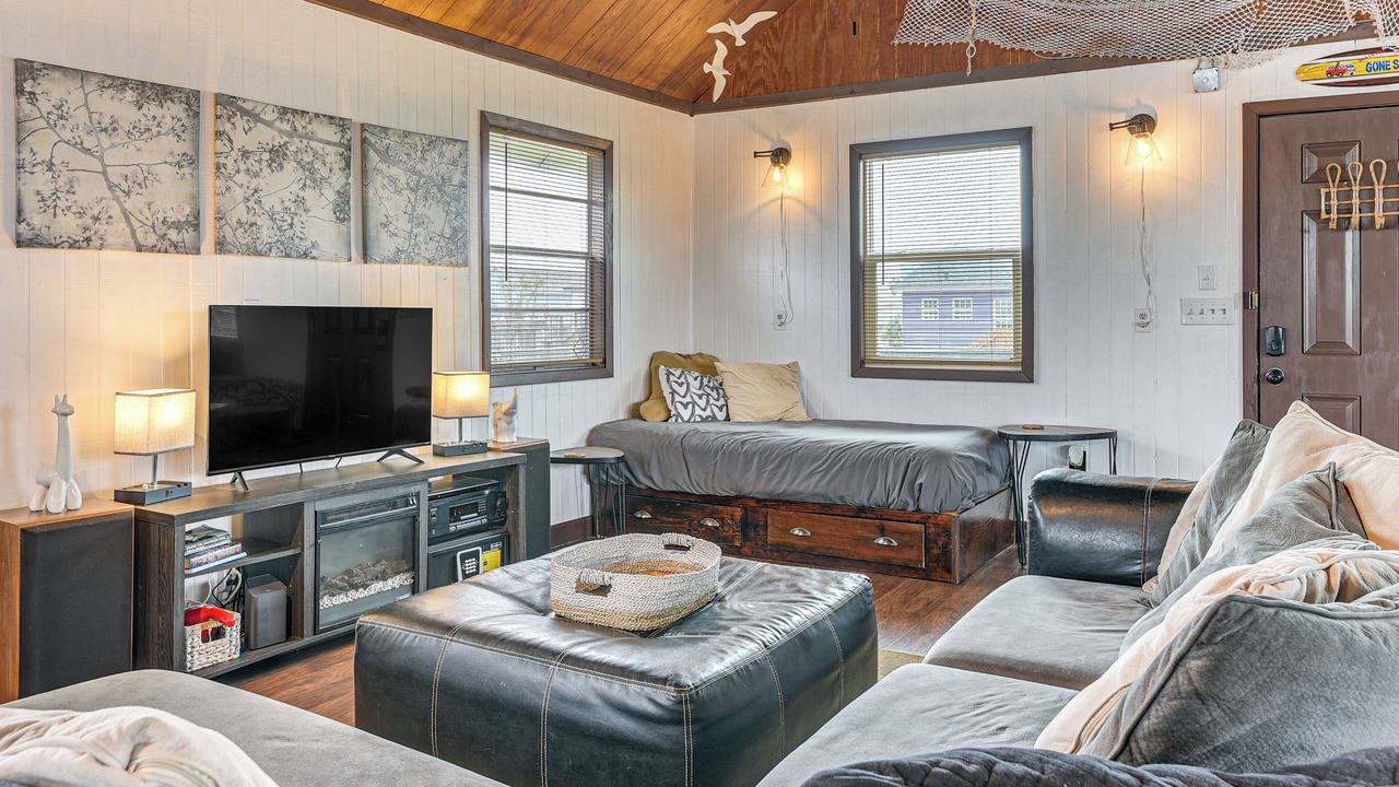 Photo of Livingroom in Surfside Beach