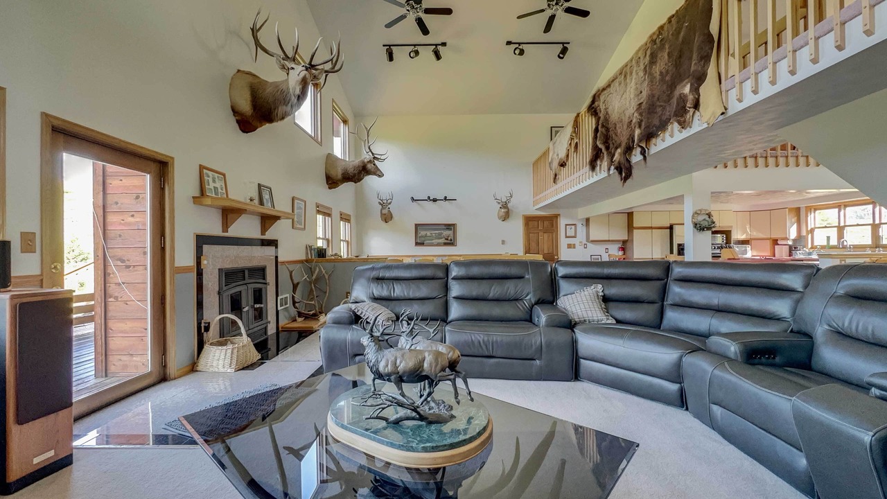 Photo of Livingroom in Glenrock