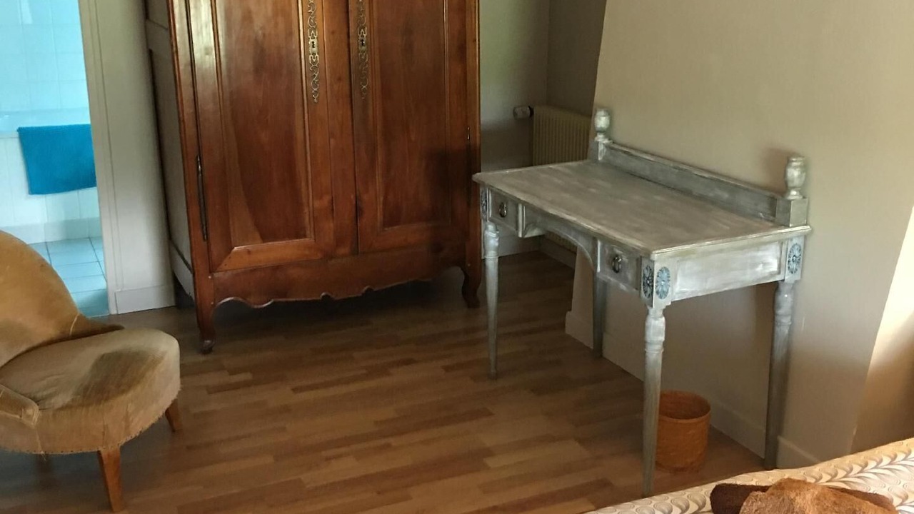 Photo of Bedroom in Beaumont-en-Veron