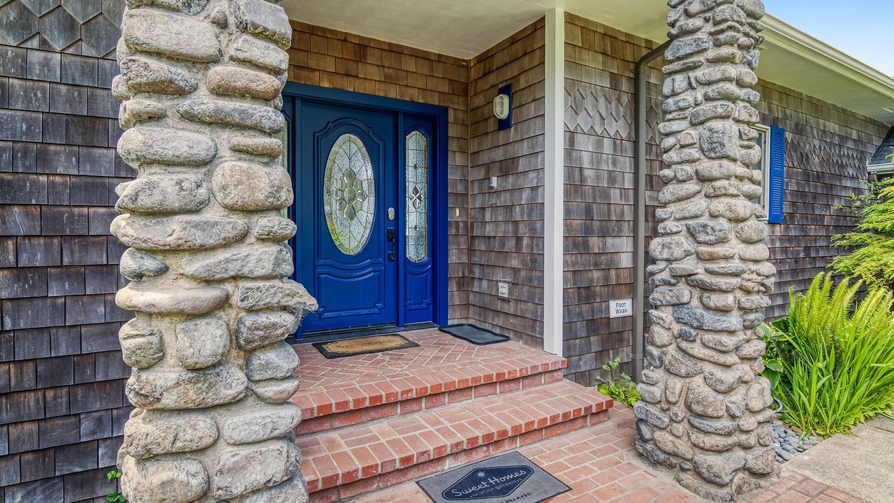 Photo of Others in Seal Rock