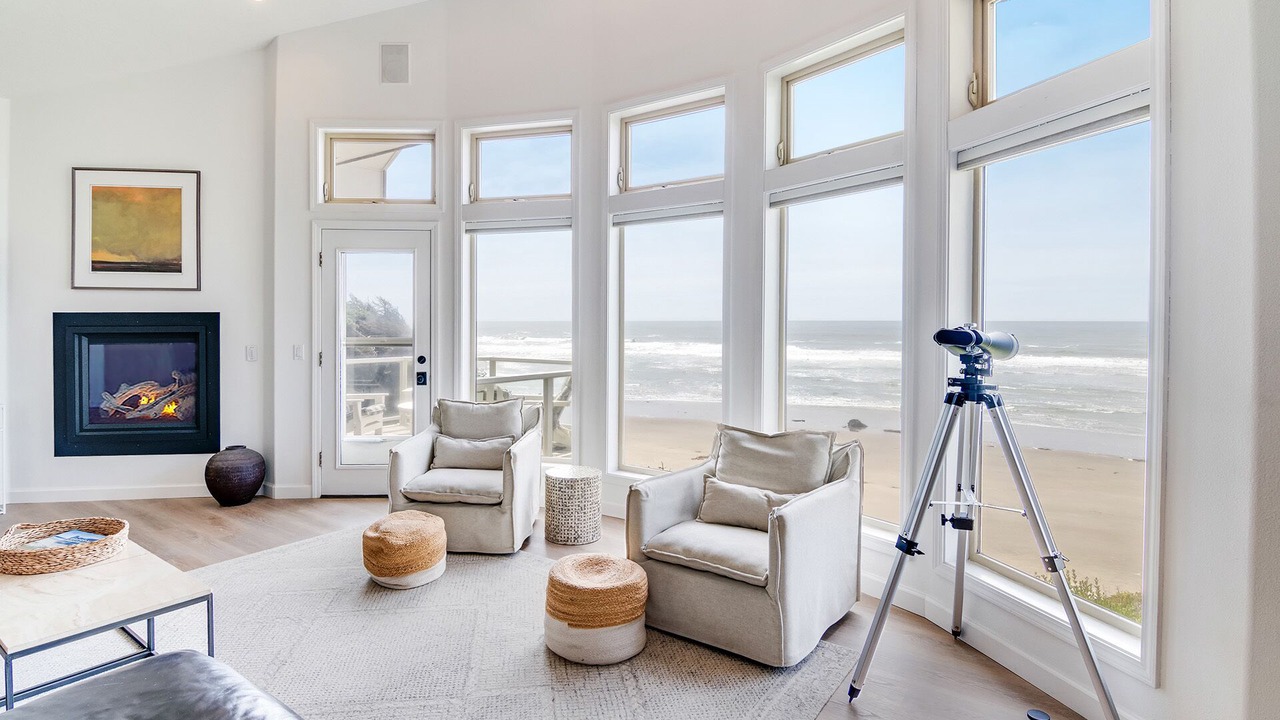 Photo of Livingroom in Seal Rock