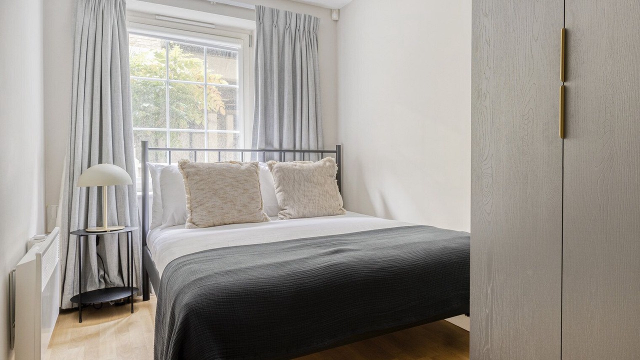 Photo of Bedroom in Riverside