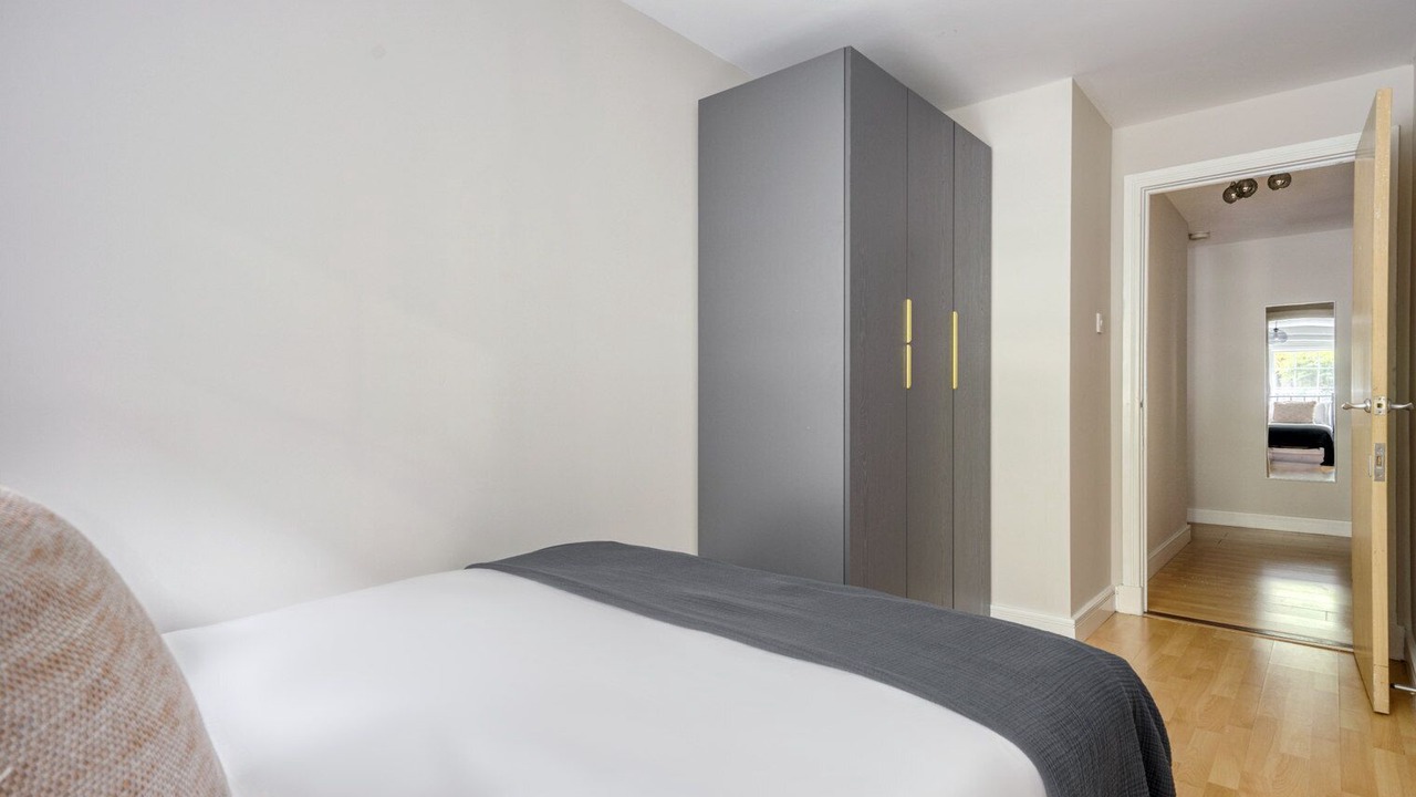 Photo of Bedroom in Riverside