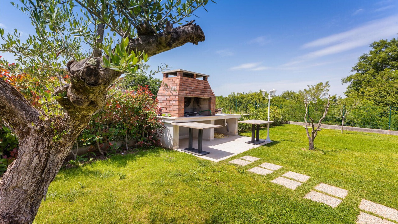 Photo of Outdoor in Sosici