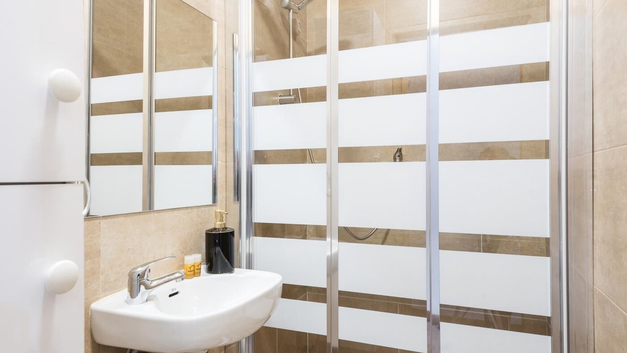 Photo of Bathroom in Collblanc y La Torrassa