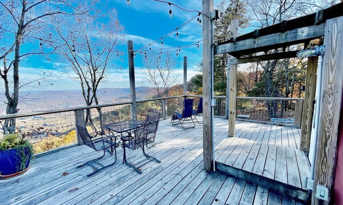 Photo of Outdoor in Rising Fawn