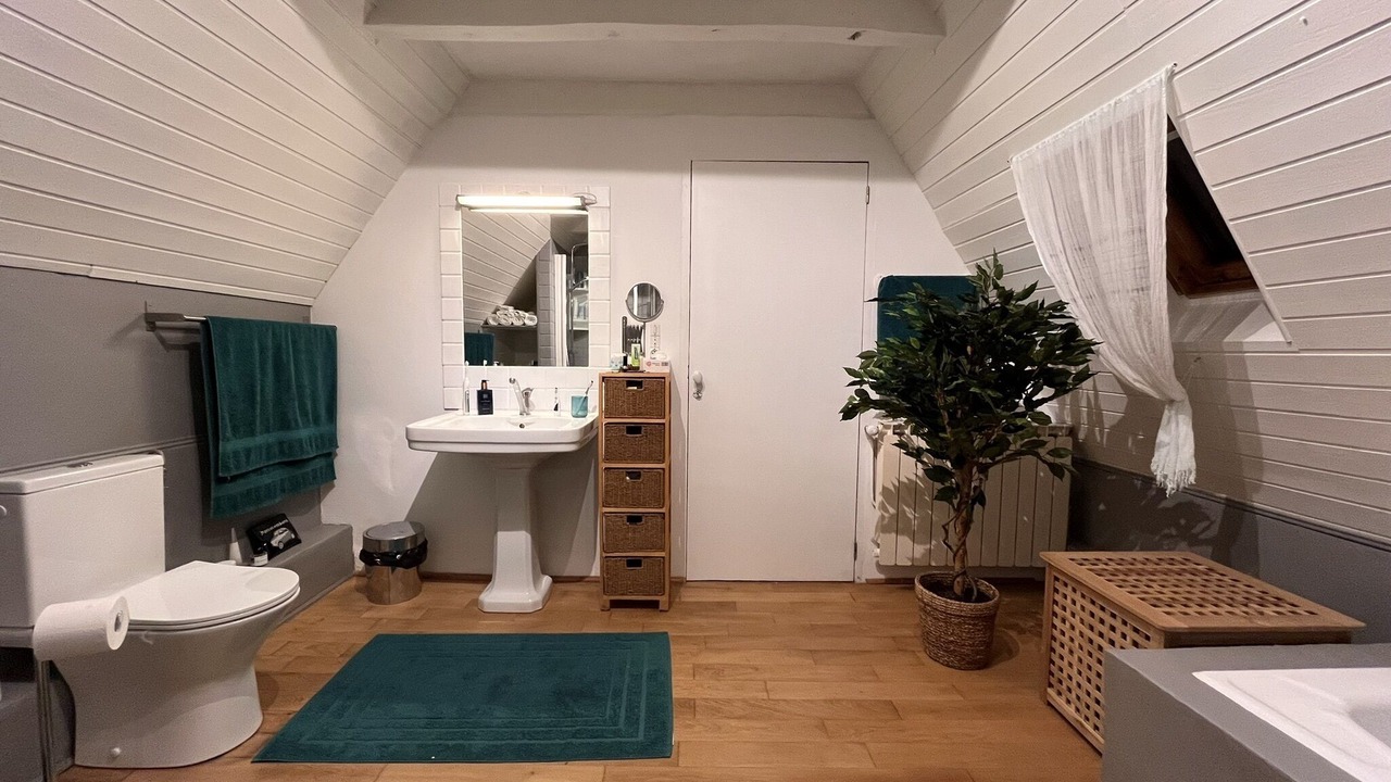 Photo of Bathroom in Sauliac-sur-Cele