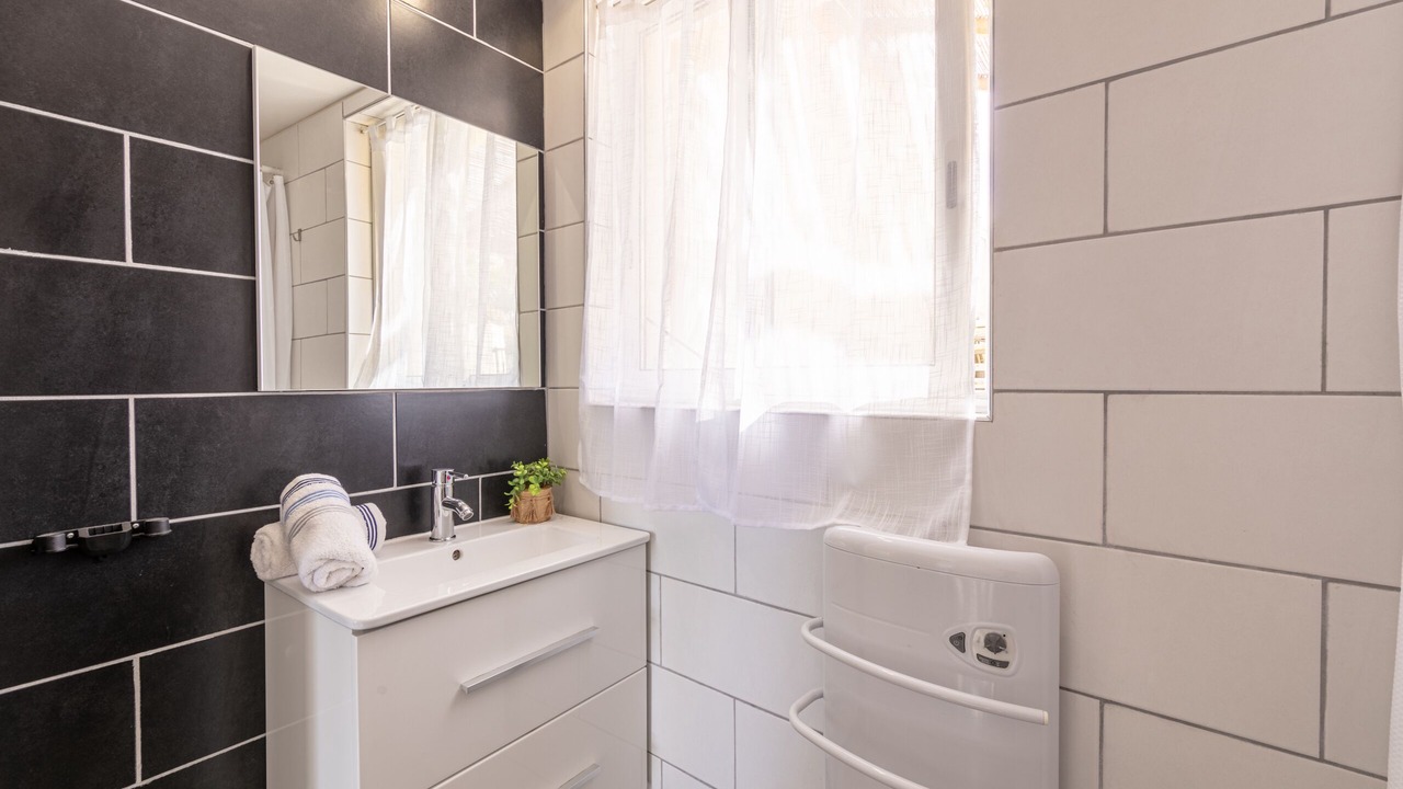 Photo of Bathroom in Giens