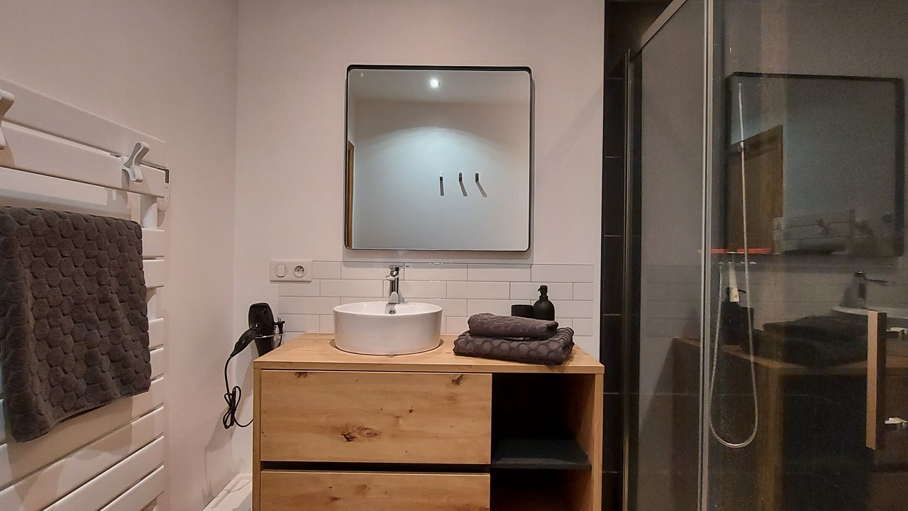 Photo of Bathroom in Tours